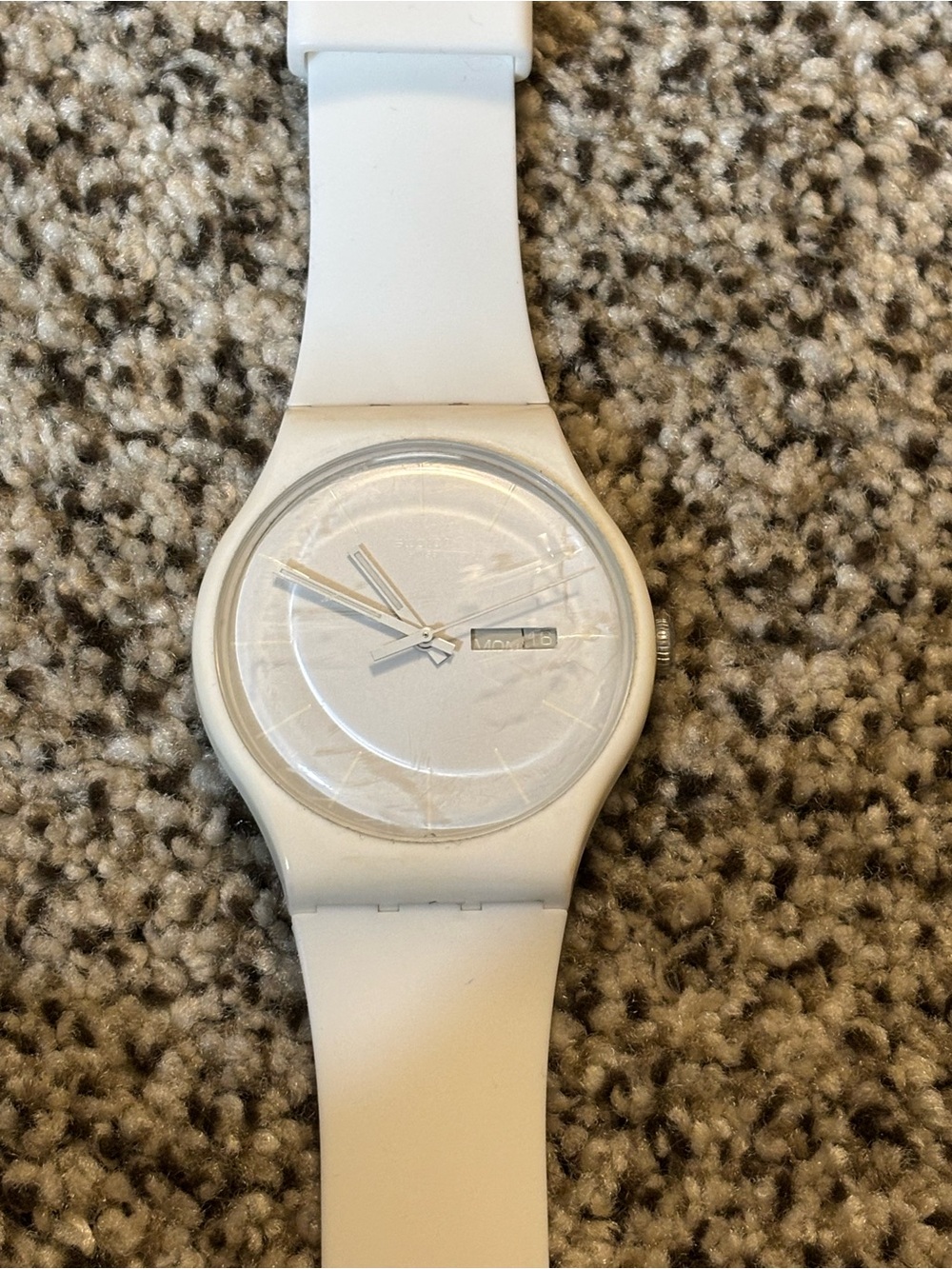 Swatch White Silicone Analog Wristwatch